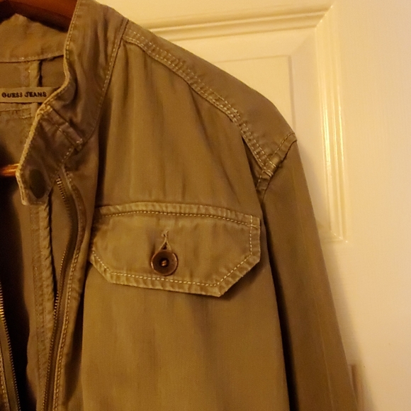 Men Jean's Jacket - Picture 5 of 6